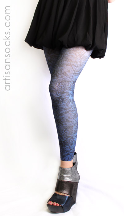 slack pegs Figur Plus Size Royal Blue Footless Tights with Black Lace Print