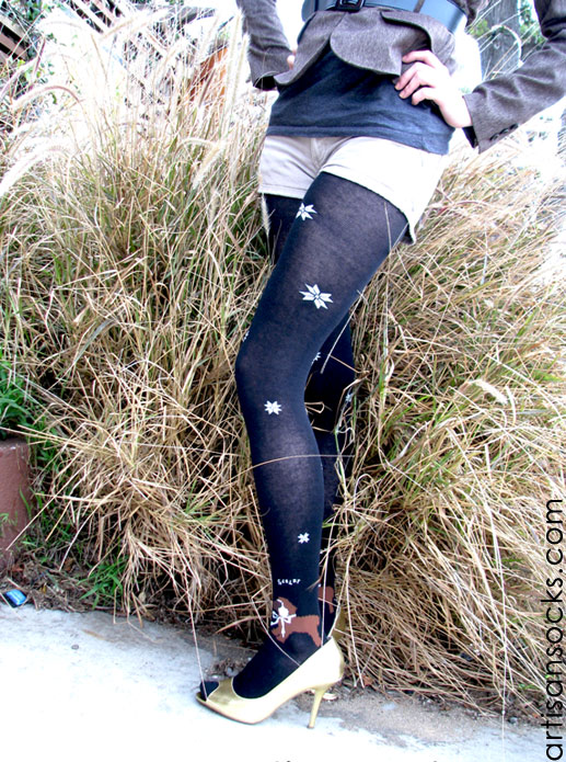 Scolar Japanese Stockings - Japanese Tights - Black Doggy