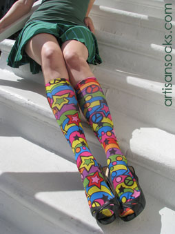 Celeste Stein RAINBOW 60'S Print Knee High Socks