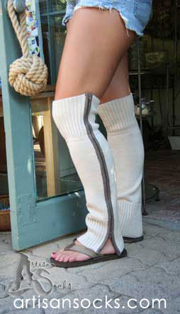Lara Kazan Ivory / Taupe Zipper Wool Knit Leg Warmers
