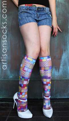 Violet Love Tic Tac Mix Fishnet Knee High Stockings